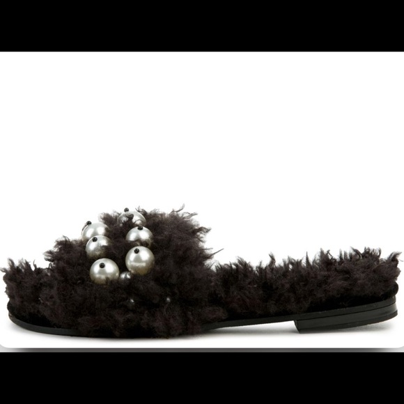 Sandals - Picture 2 of 2